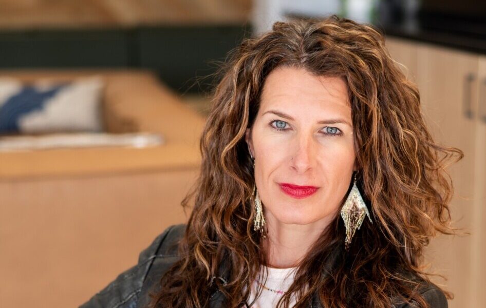 Amy Brown Headshot 2024