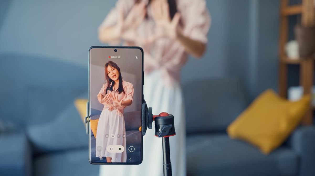 Sertifikasi Influencer oleh Komdigi